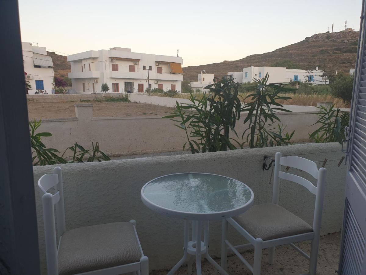 Syros Holidays Vári エクステリア 写真