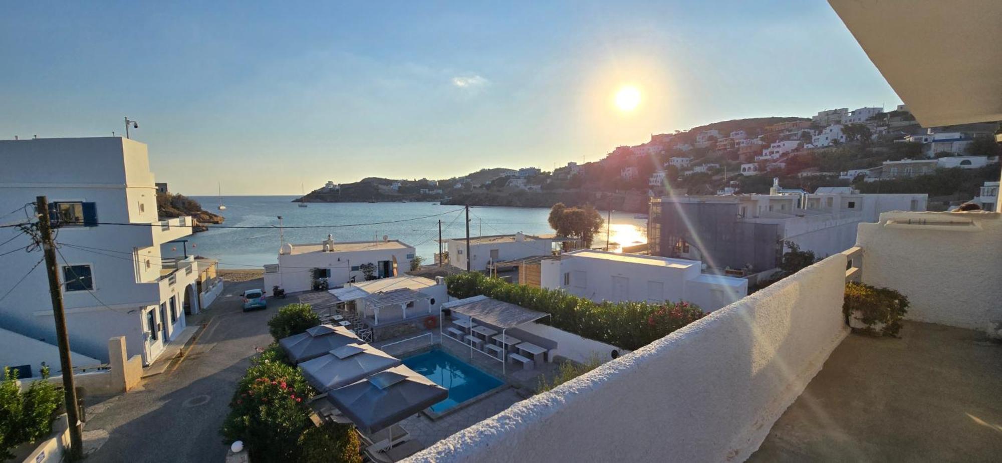 Syros Holidays Vári エクステリア 写真
