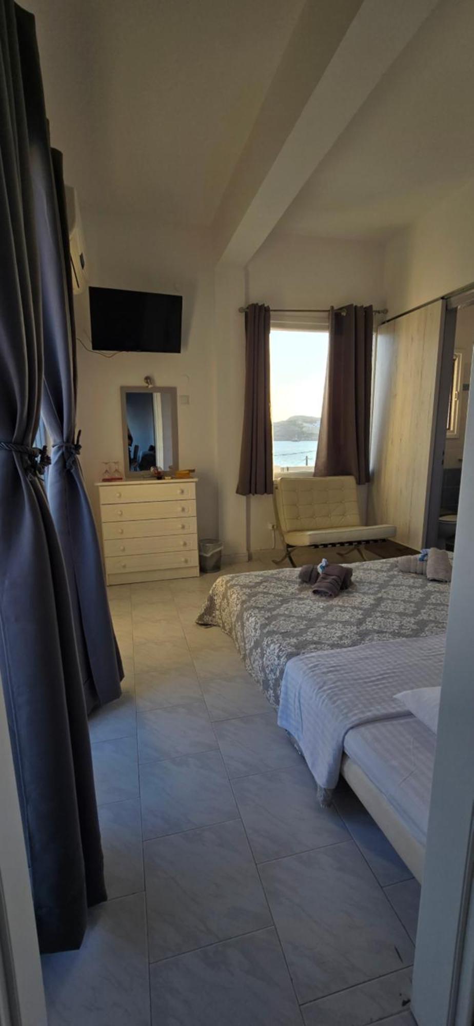 Syros Holidays Vári エクステリア 写真