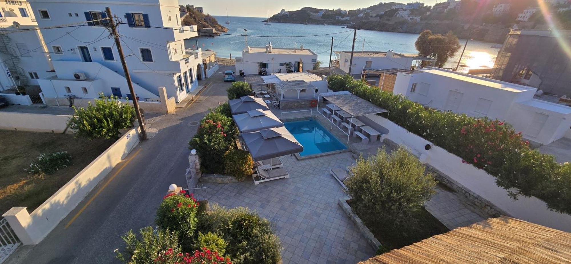 Syros Holidays Vári エクステリア 写真