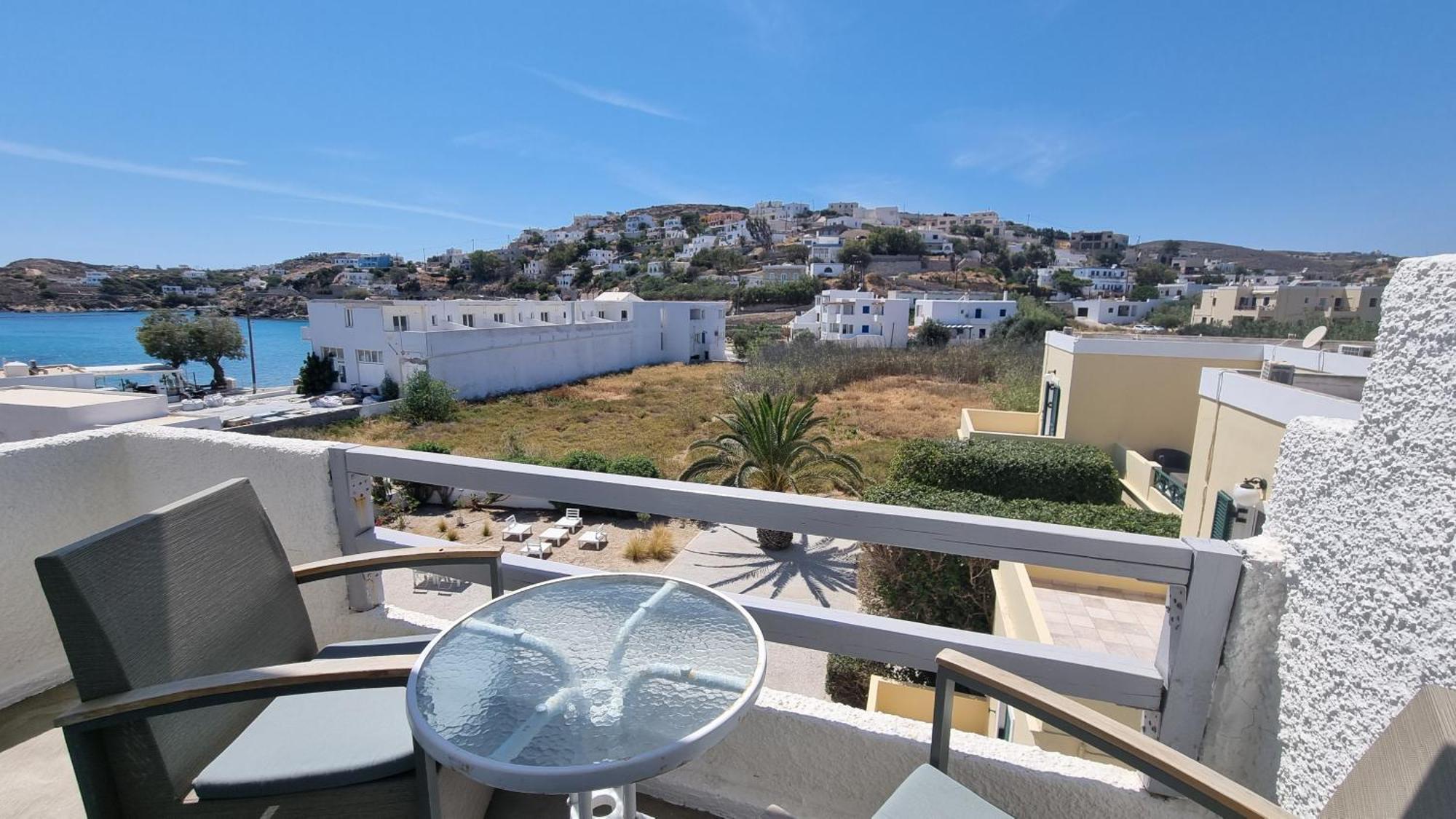 Syros Holidays Vári エクステリア 写真