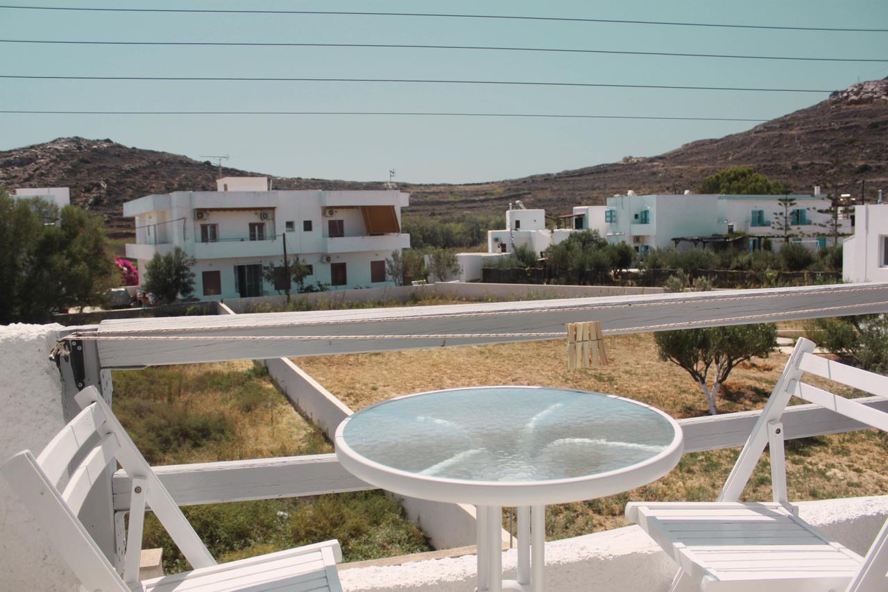 Syros Holidays Vári エクステリア 写真