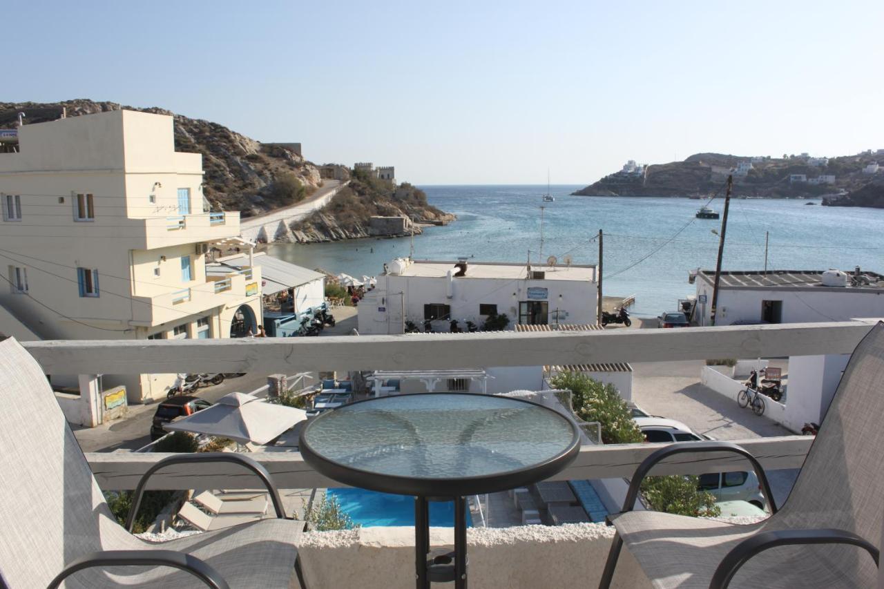 Syros Holidays Vári エクステリア 写真